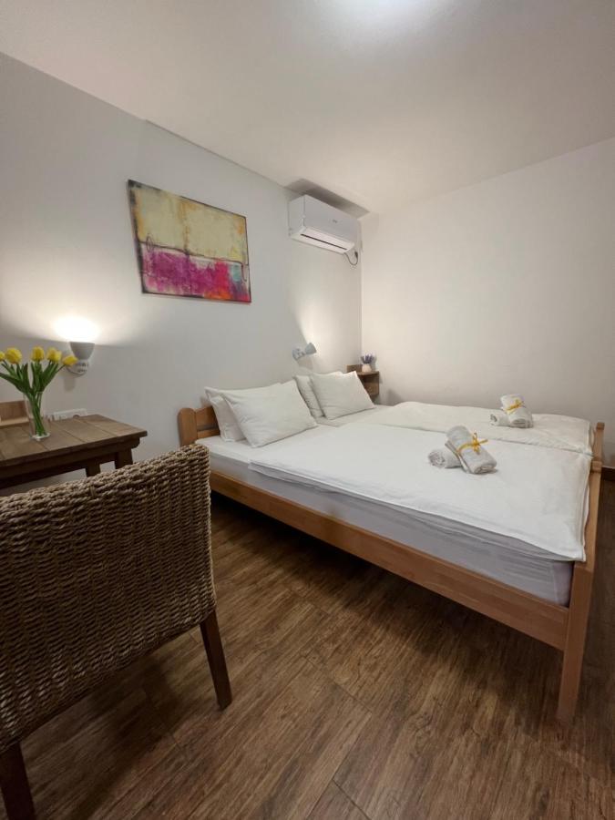 Villa Klara Novi Sad Eksteriør billede